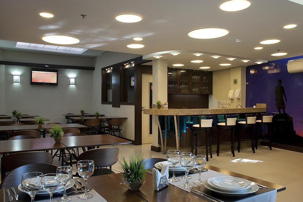 Master Express Moinhos De Vento Hotel Porto Alegre Ngoại thất bức ảnh