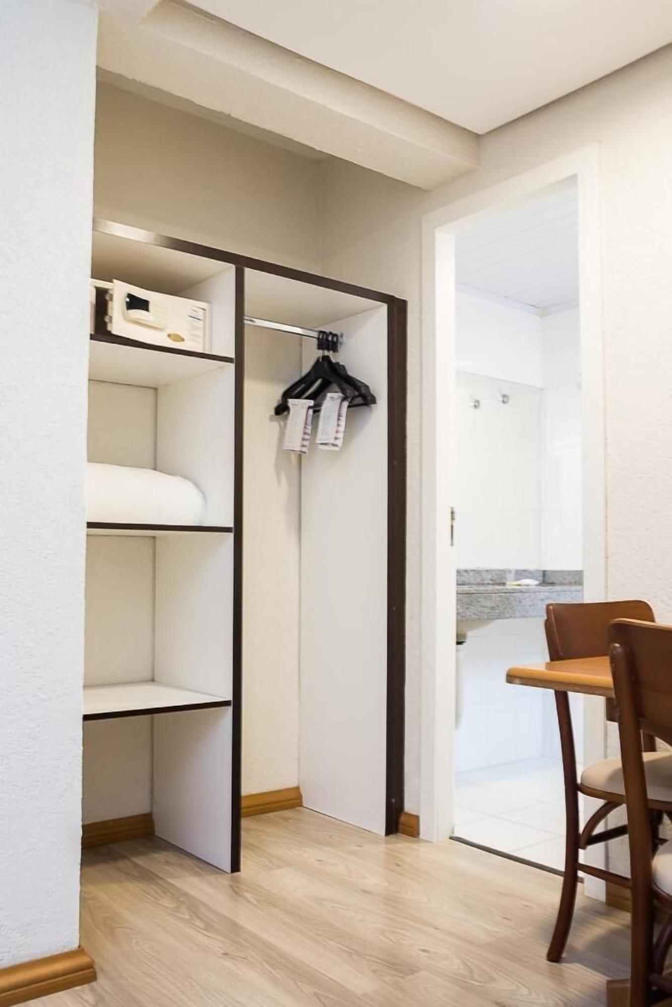 Master Express Moinhos De Vento Hotel Porto Alegre Ngoại thất bức ảnh