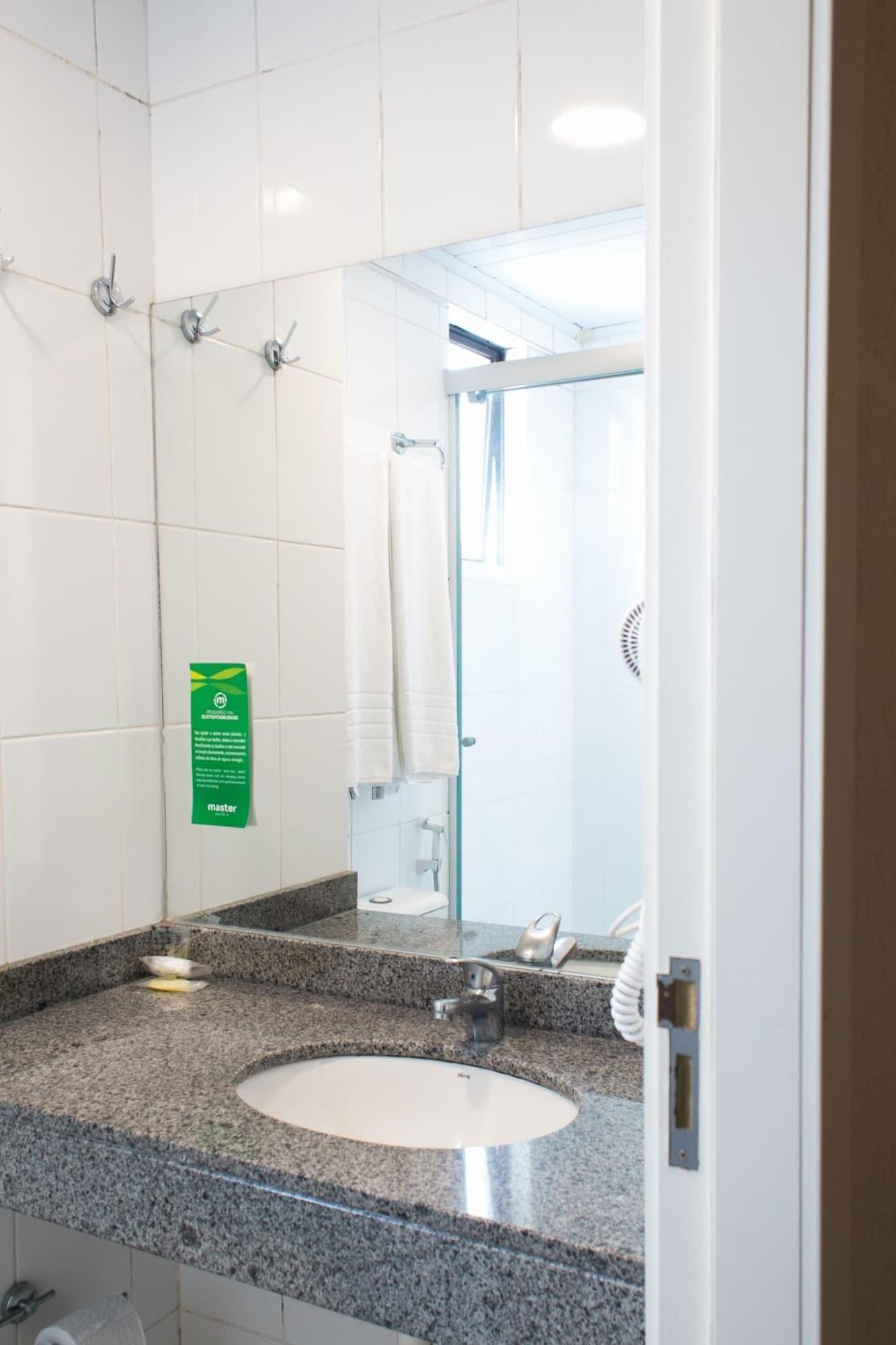 Master Express Moinhos De Vento Hotel Porto Alegre Ngoại thất bức ảnh