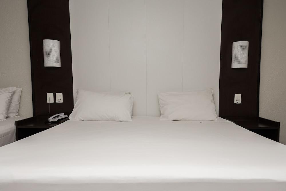 Master Express Moinhos De Vento Hotel Porto Alegre Ngoại thất bức ảnh