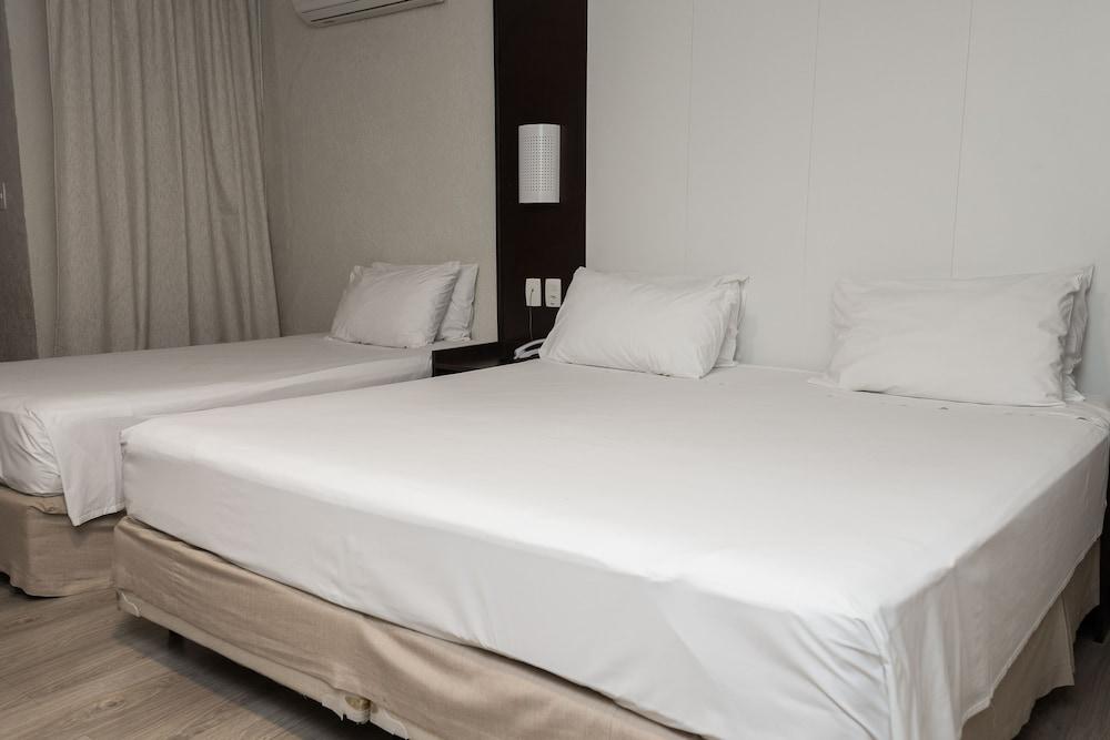 Master Express Moinhos De Vento Hotel Porto Alegre Ngoại thất bức ảnh